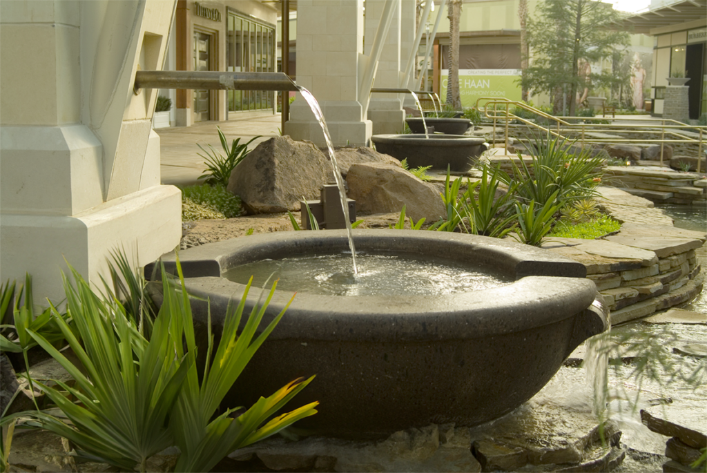 Bowl fountains evoke the elegant interior courtyards of Mexico.