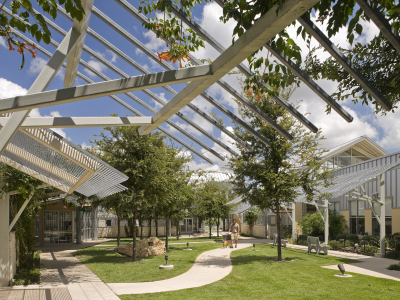 Phase 1 Courtyard - Chris Cooper (1)